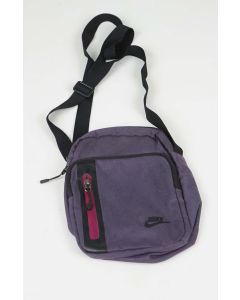 VINTAGE NIKE SHOULDER BAG