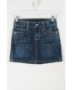 VINTAGE Y2K DENIM SKIRT (SIZE 8)