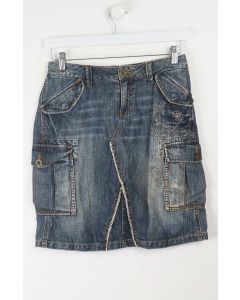 VINTAGE Y2K DENIM SKIRT (SIZE 10)